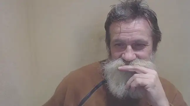 Snapshot of AlexNudo chatting on December 4, 7:23 pm AlexNudo online show from December 4, 7:23 pm