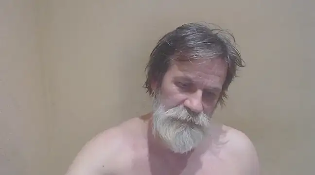 Snapshot of AlexNudo chatting on February 7, 4:24 pm AlexNudo online show from February 7, 4:24 pm