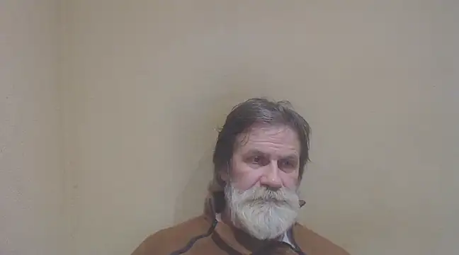 Snapshot of AlexNudo chatting on February 6, 7:29 pm AlexNudo online show from February 6, 7:29 pm