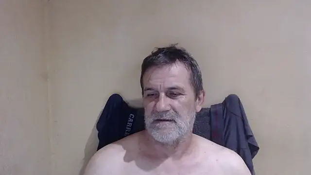 Snapshot of AlexNudo chatting on September 16, 8:20 pm AlexNudo online show from September 16, 8:20 pm