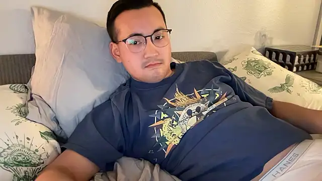 Fcknjames online show from February 12, 11:55 pm