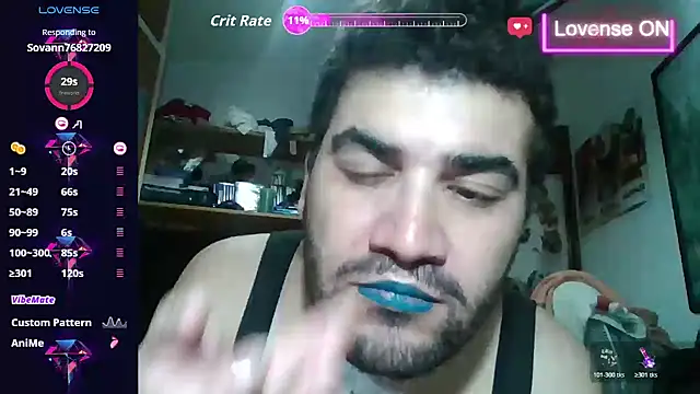 Snapshot of Javi_92 chatting on October 31, 7:50 pm Javi 92 online show from October 31, 7:50 pm