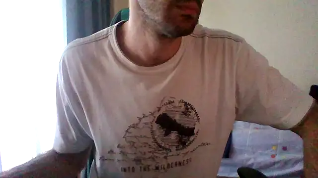 ivancho695 online show from February 4, 3:40 pm