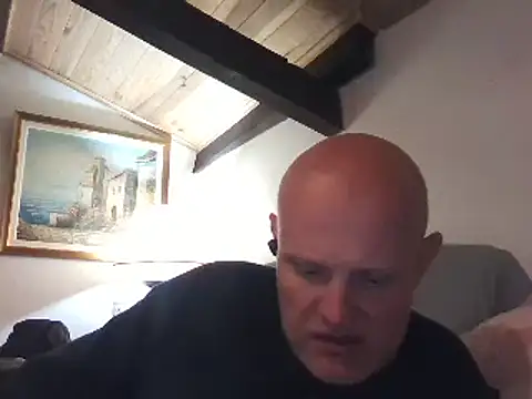 Snapshot of davigochi77bcn chatting on March 11, 10:20 pm davigochi77bcn online show from March 11, 10:20 pm