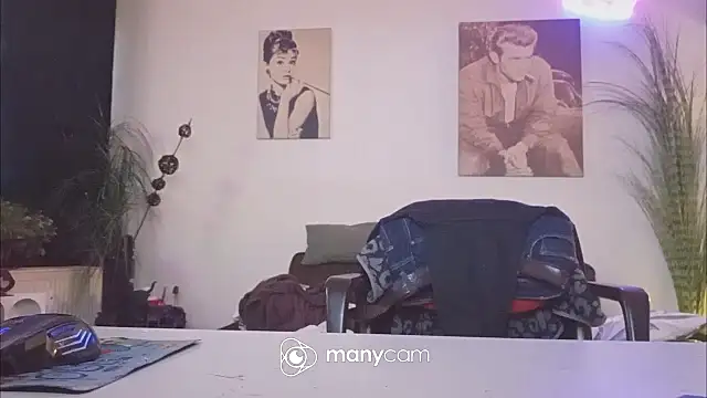 der dino30 online show from April 14, 4:34 am