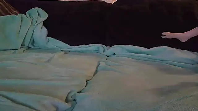 Dan Long Dong online show from March 14, 8:43 am