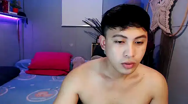 Snapshot of princeJayX chatting on February 17, 3:58 am princeJayX online show from February 17, 3:58 am