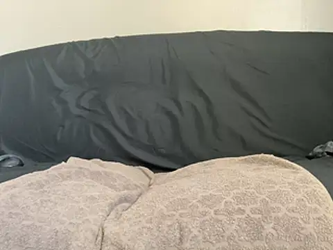 BruceIsHorny  online show from March 19, 3:37 pm