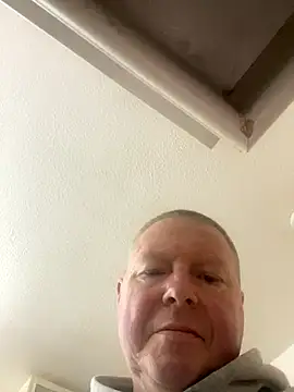 boilinghot123 online show from October 26, 5:53 am