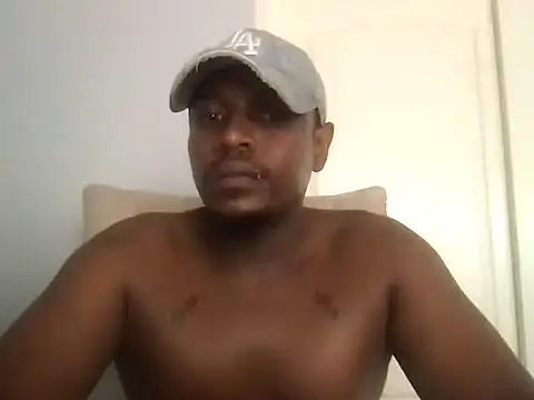 TAYLOW online show from March 19, 9:38 am