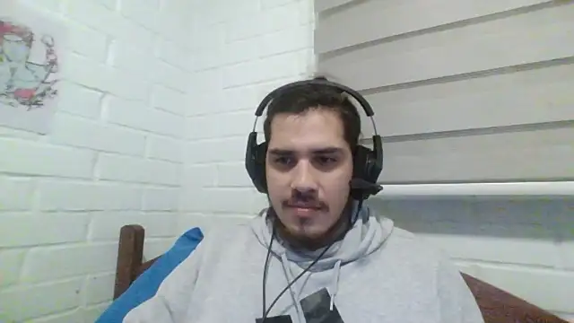 hung weeb online show from December 7, 12:42 am