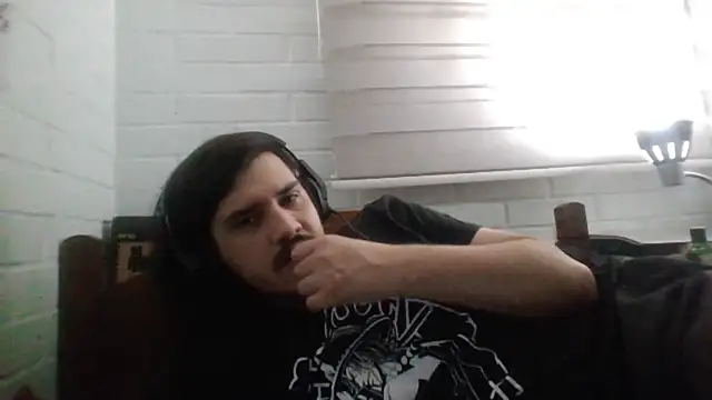 hung weeb online show from March 5, 3:41 am