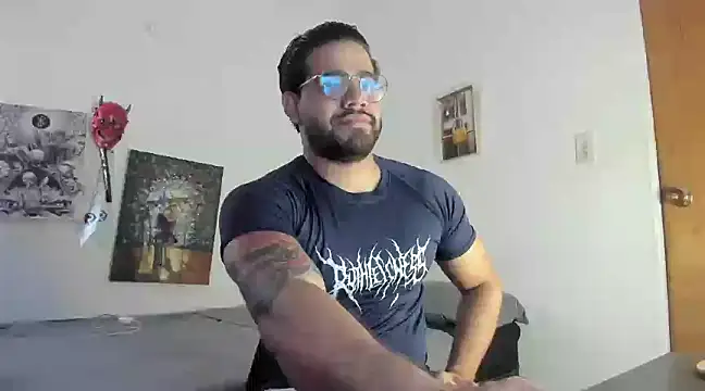 Snapshot of _Coddygold_ chatting on January 15, 12:25 pm Coddygold online show from January 15, 12:25 pm