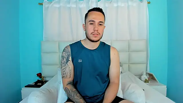 Snapshot of juan__jimenez chatting on October 8, 8:24 pm juan jimenez online show from October 8, 8:24 pm