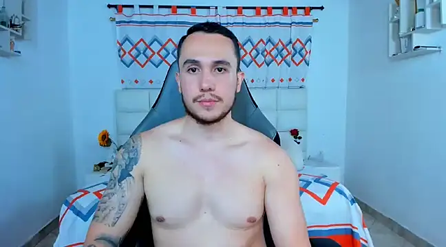 juan  jimenez online show from December 11, 2:11 am