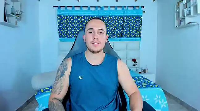 juan  jimenez online show from February 1, 9:40 pm