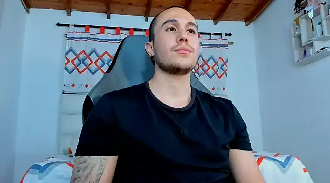 juan  jimenez online show from March 19, 4:25 am