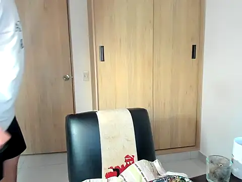 ChrisDamon online show from January 6, 11:25 am