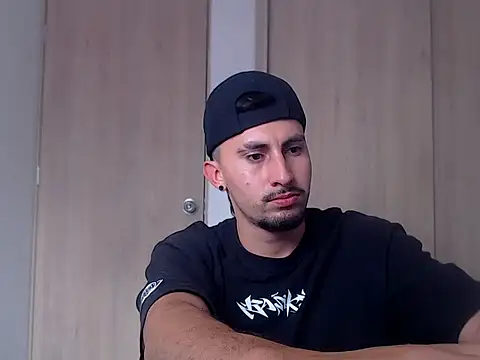 ChrisDamon online show from September 16, 12:17 pm