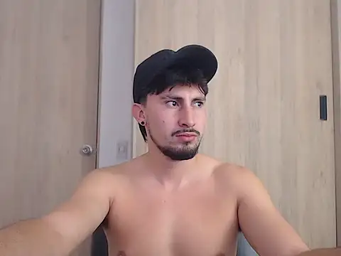 ChrisDamon online show from November 29, 11:34 am