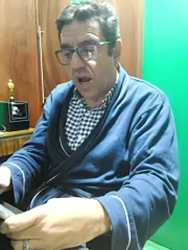 FernandoReuterG online show from January 19, 2:14 am