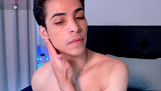 aodaboyyy online show from December 14, 1:07 pm