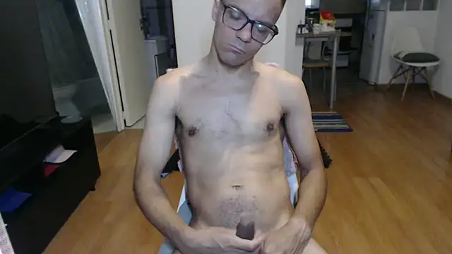 guachin hunk online show from May 15, 2:25 pm