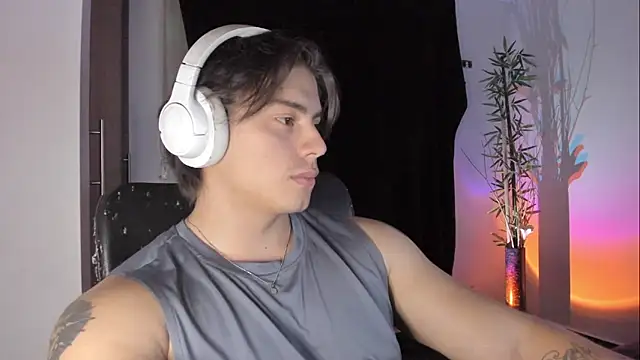 Giordano Russo online show from May 20, 1:56 am