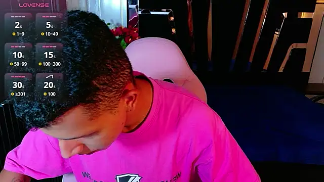boy bigcock24cm online show from April 30, 4:52 am