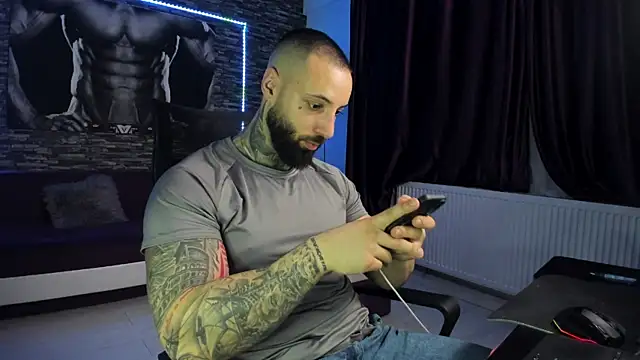 JonahHunt online show from February 13, 8:24 pm