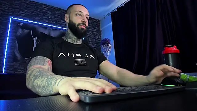 JonahHunt online show from February 8, 12:39 pm