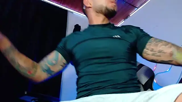 sebastian horny online show from November 15, 8:16 am