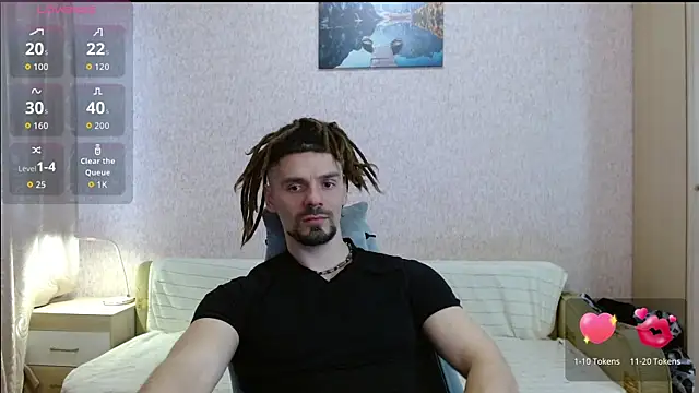 Aestheticguy101 online show from April 18, 11:33 am