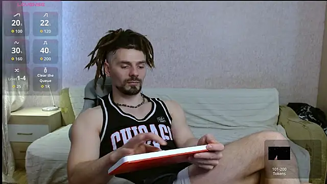 Aestheticguy101 online show from April 23, 12:29 pm