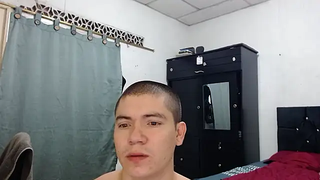 suckmydickbitch97 online show from January 10, 1:04 pm