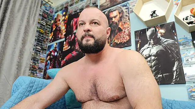 Snapshot of Muscle_Bear chatting on September 29, 2:13 pm Muscle Bear online show from September 29, 2:13 pm