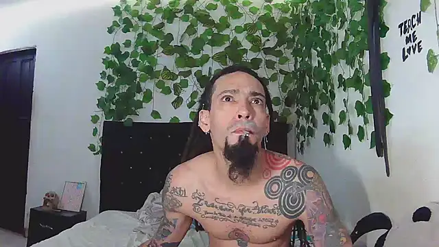 caribbeanlover1 online show from December 4, 12:56 pm