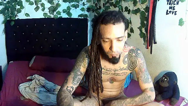 caribbeanlover1 online show from June 24, 2:53 pm