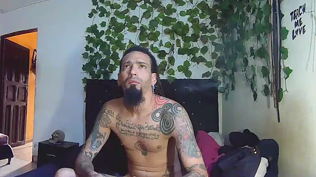 caribbeanlover1 online show from April 6, 2:07 pm