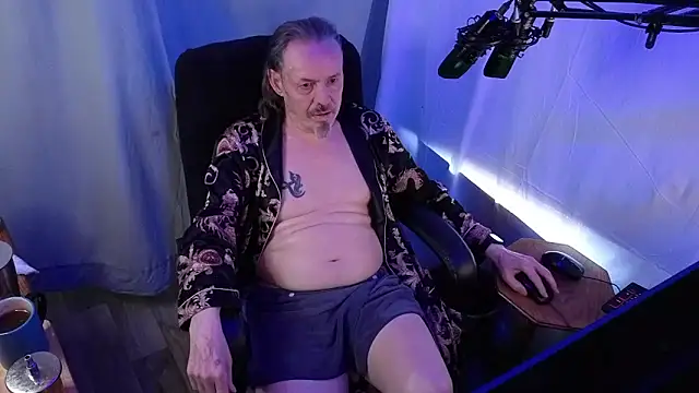 Richy  Rich  online show from May 1, 11:29 pm