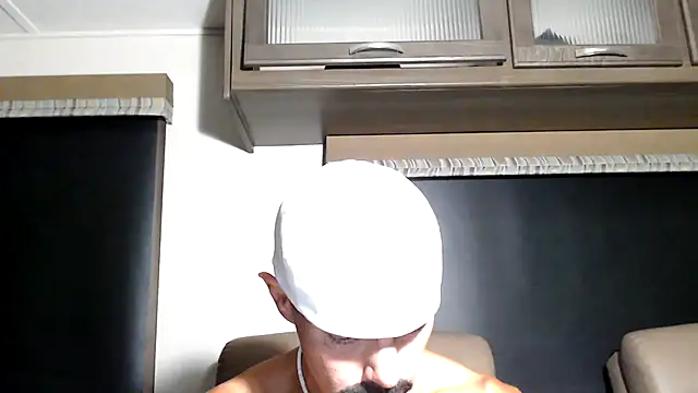 ThickD2C online show from May 16, 6:28 pm