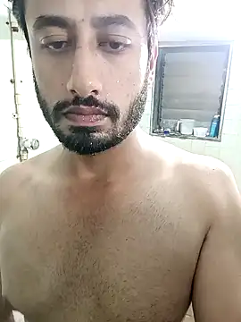 Snapshot of SimplyKarthik09 chatting on January 10, 4:30 pm SimplyKarthik09 online show from January 10, 4:30 pm