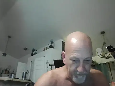 Snapshot of Yankeedave420 chatting on February 23, 11:17 am Yankeedave420 online show from February 23, 11:17 am