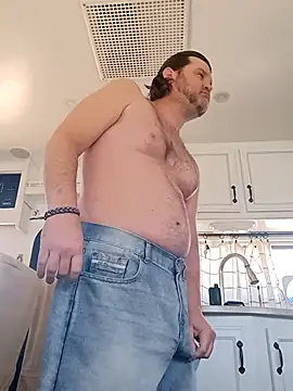 EZYves online show from March 16, 7:40 pm