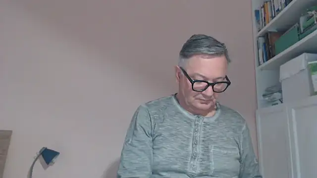 YOU6me online show from April 30, 5:31 pm