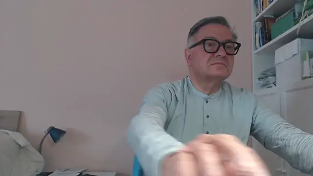 YOU6me online show from May 6, 8:59 am