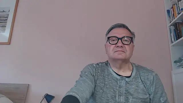 YOU6me online show from April 28, 7:24 am