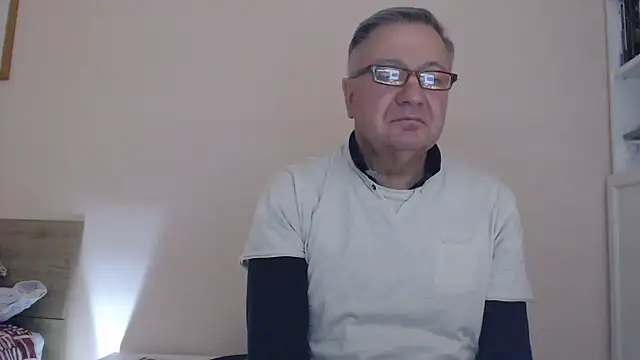 YOU6me online show from November 10, 4:34 pm