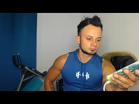 Snapshot of JacobJamess chatting on October 8, 2:27 am JacobJamess online show from October 8, 2:27 am