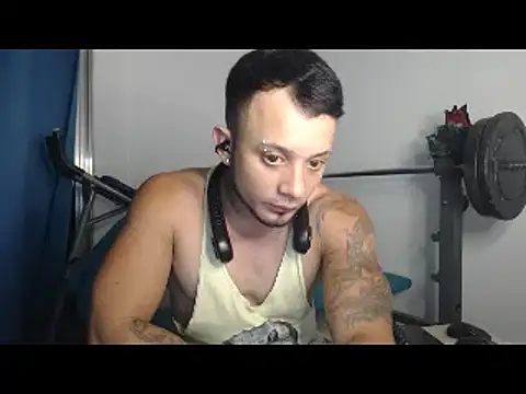 Snapshot of JacobJamess chatting on January 30, 2:49 am JacobJamess online show from January 30, 2:49 am